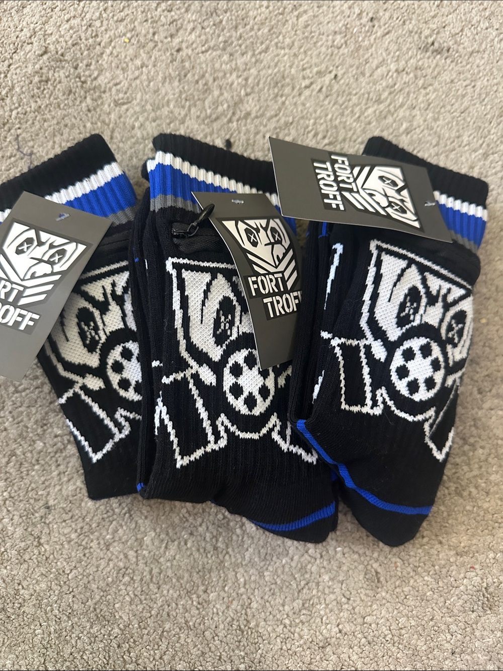 (3) Pack- Fort Troff Black & Blue Men's Crew Socks w/zipper pockets
